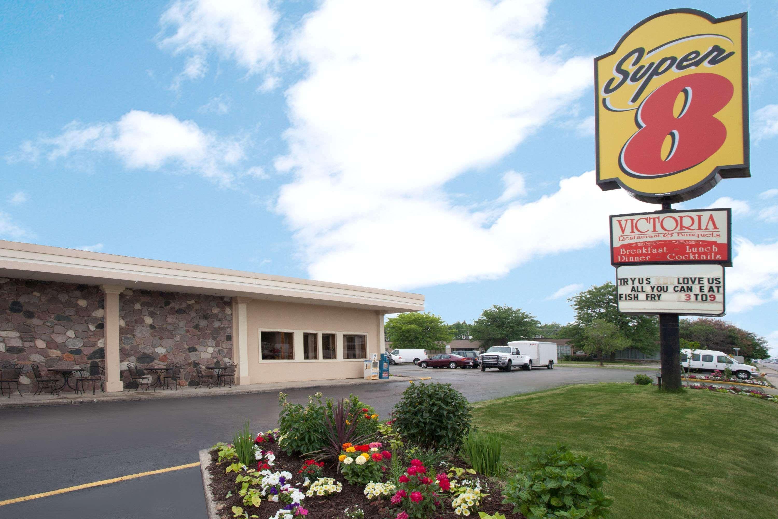 Super 8 By Wyndham Chicago Northlake O'Hare South Экстерьер фото